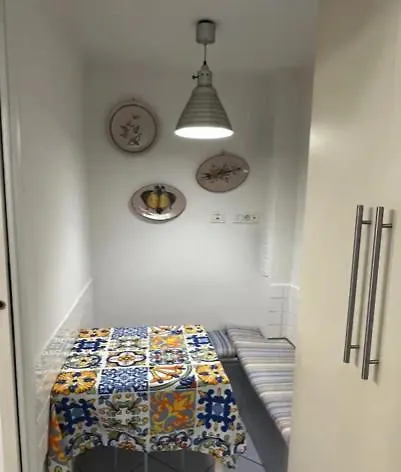 San Pietro Vatican Area Large Apartment - Near Subway Rome 0*,  Italy